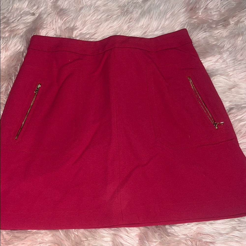 🌟 Berry color Loft size 8 Women's Skirt